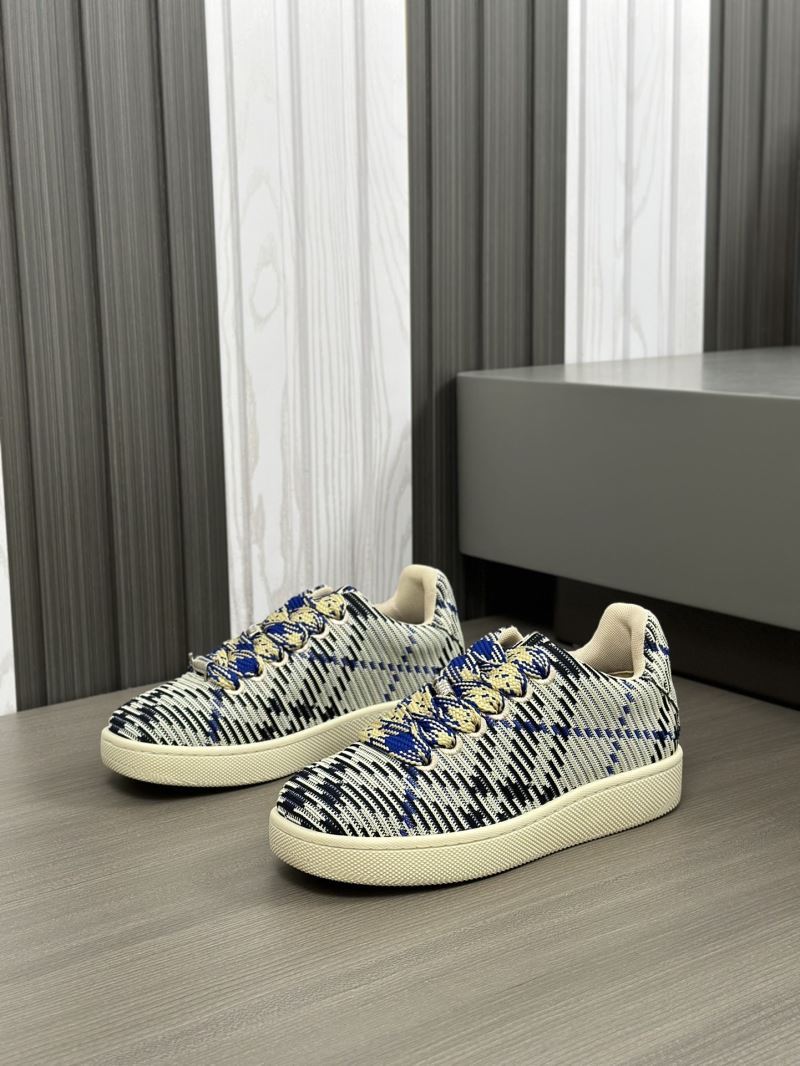 Burberry Low Shoes